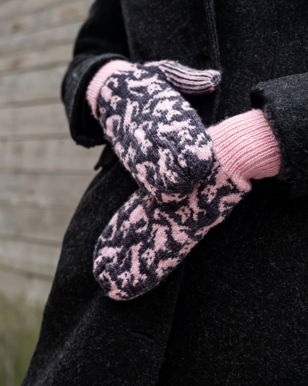 Post 5 by Les Laines Biscotte Yarns on Instagram (carousel)
