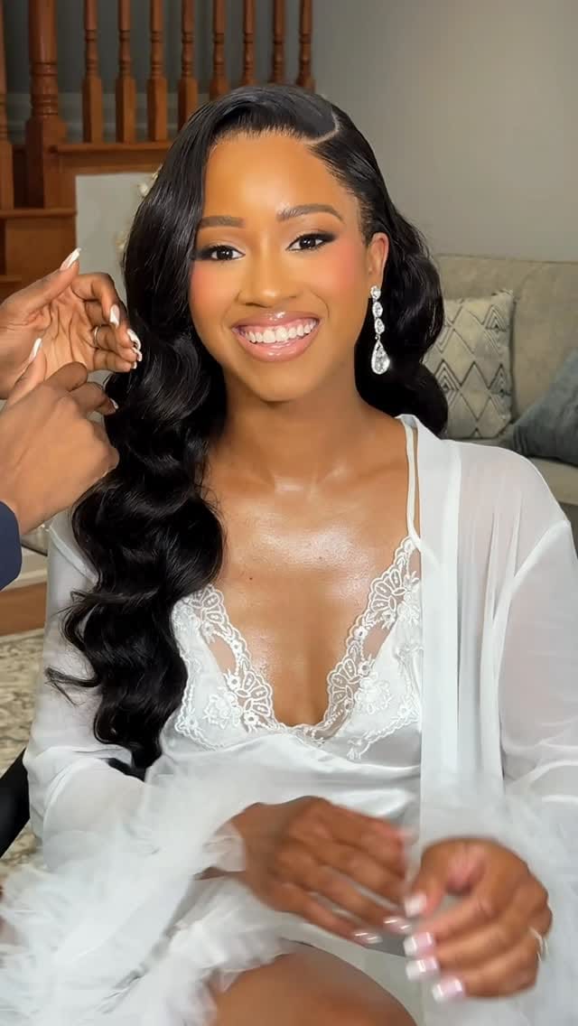 Post 6 by Toronto Makeup Artist on Instagram (video)