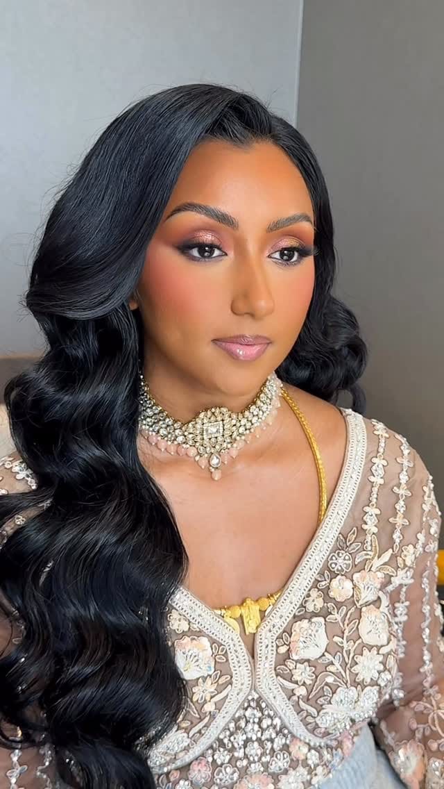 Post 5 by Toronto Makeup Artist on Instagram (video)
