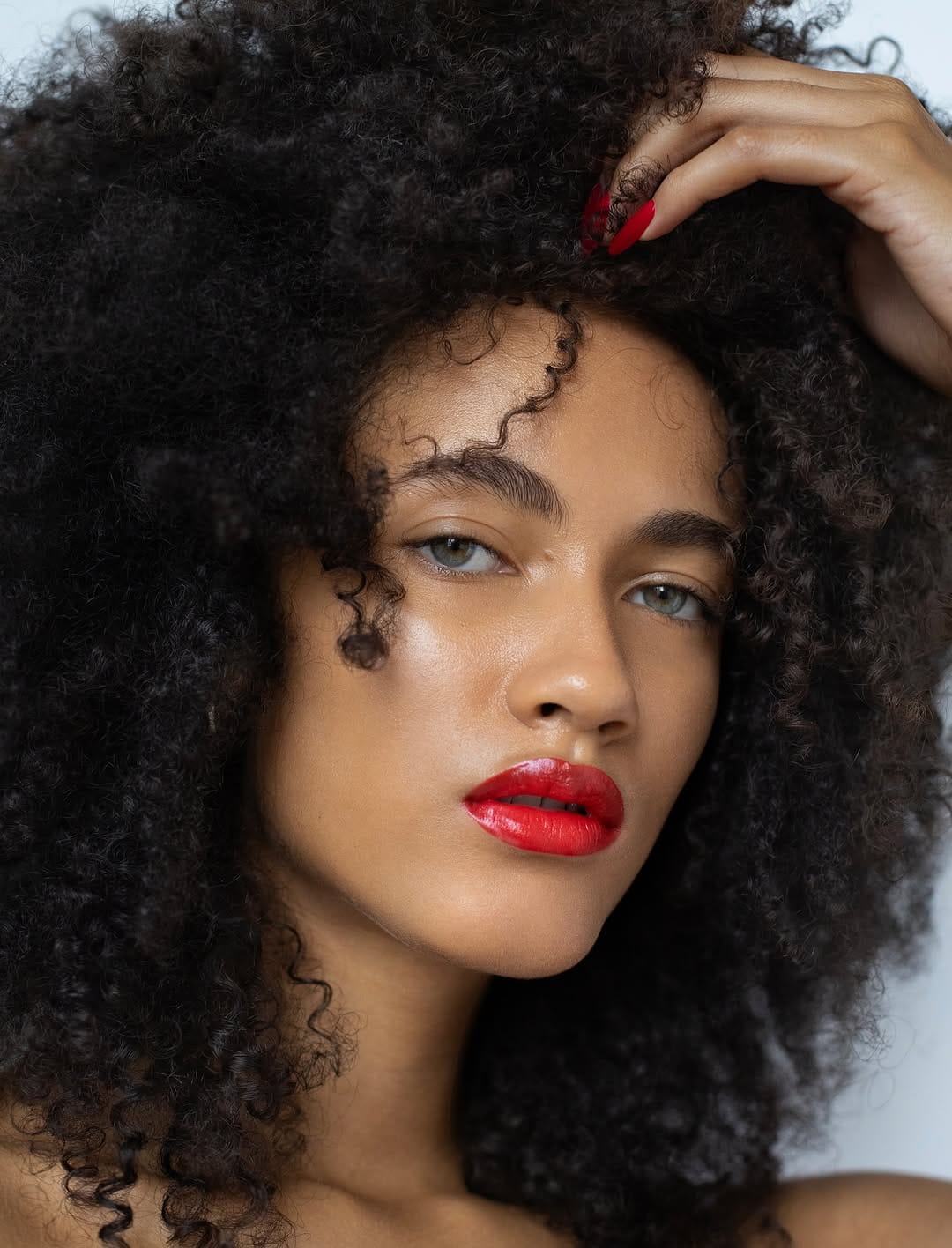 Post 6 by Delia Lupan on Instagram (image)