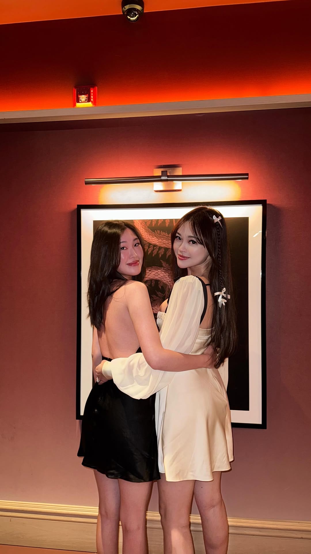 Post 4 by LINA DINH on Instagram (video)