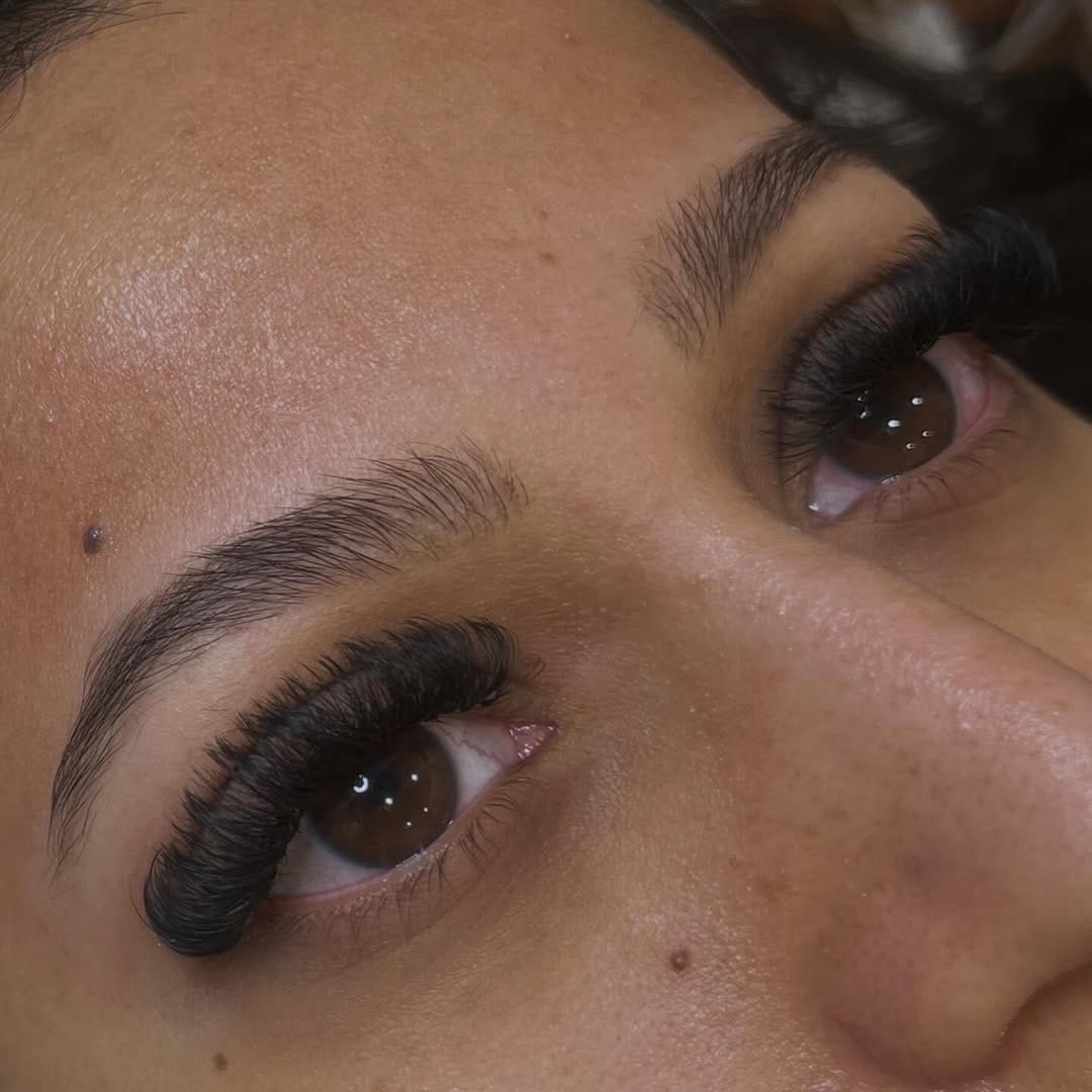Post 4 by Exclusive Look Esthetics on Instagram (image)