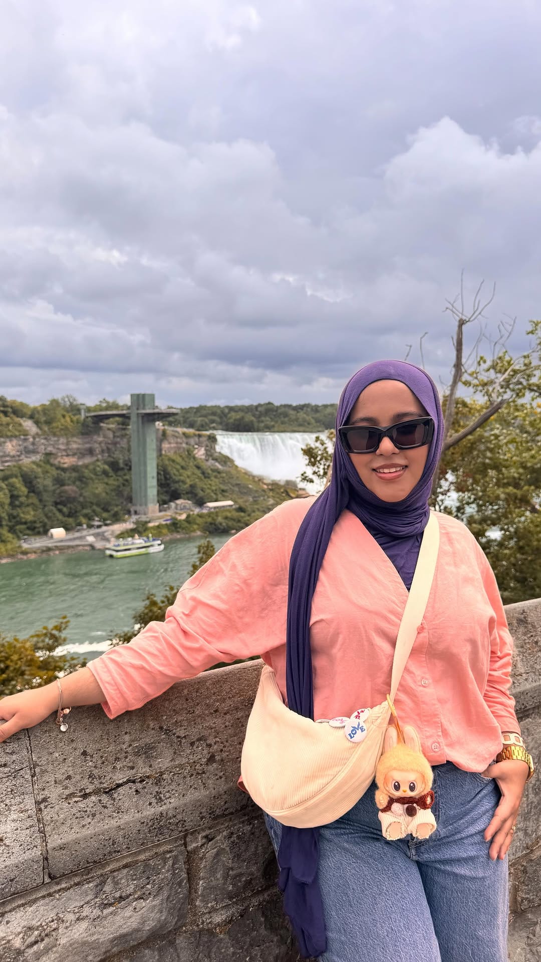 Post 7 by OTTAWA MAKEUP ARTIST |  MASIAT on Instagram (video)