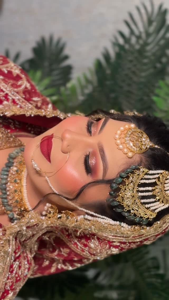 Post 7 by Nadia Khatoon on Instagram (video)