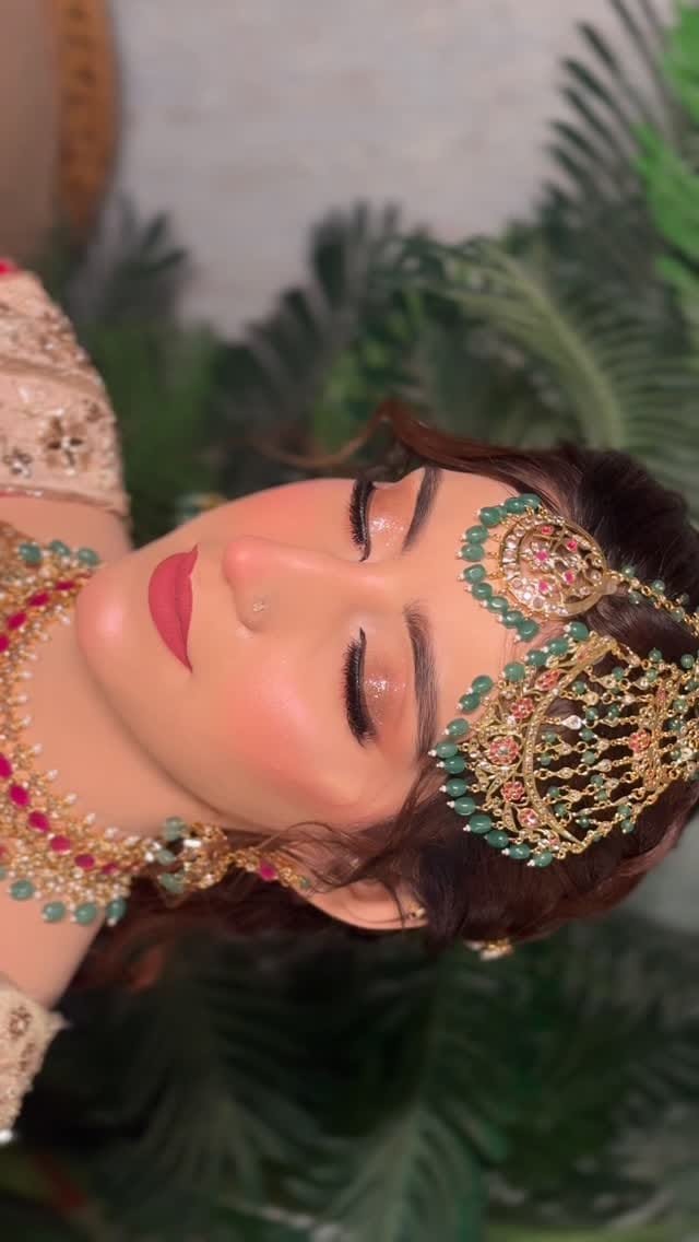 Post 5 by Nadia Khatoon on Instagram (video)
