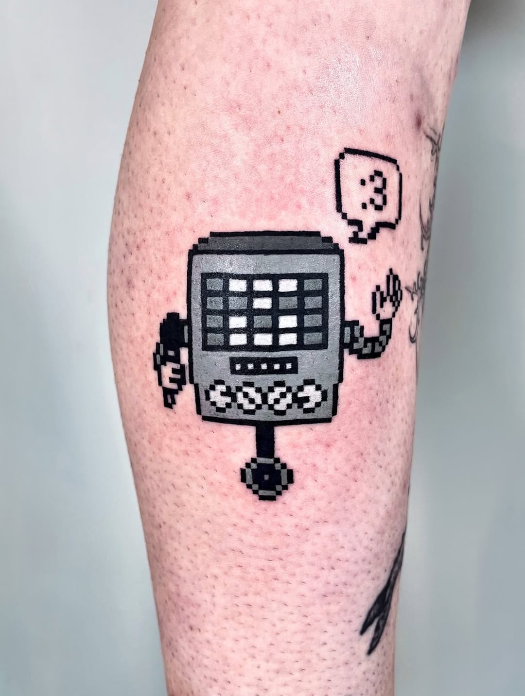 Post 3 by 화르르활활 ₊· Pixel tattoo ₊· on Instagram (carousel)