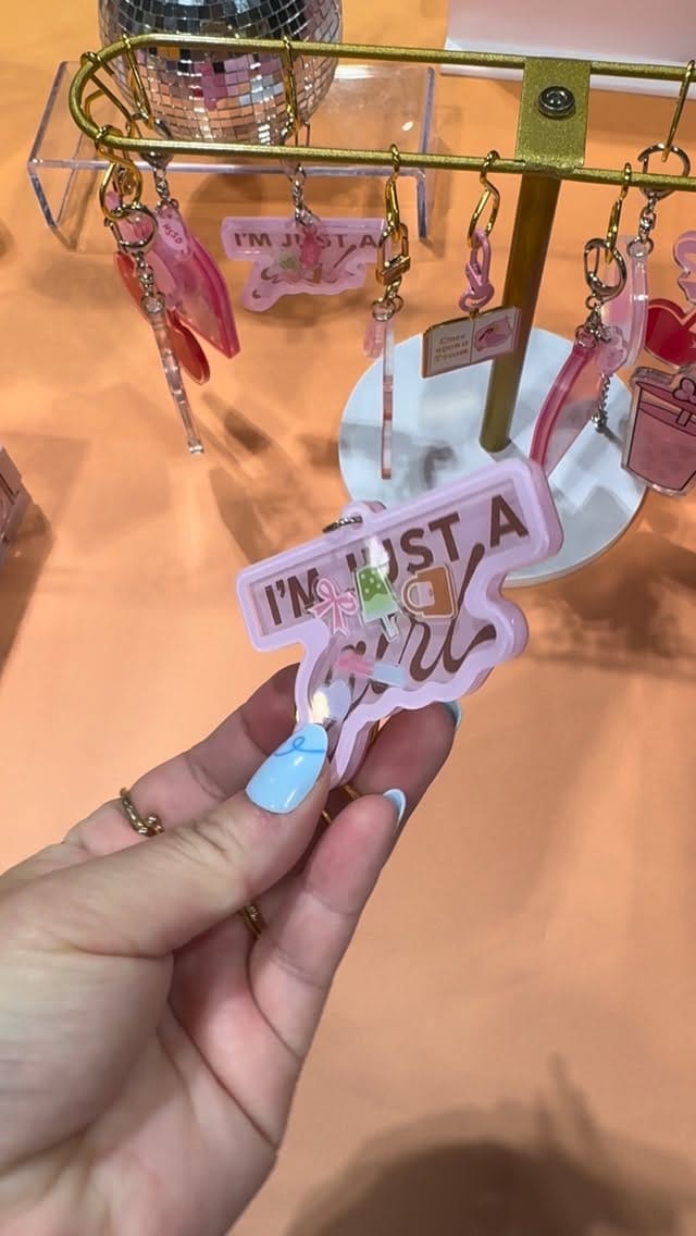 Post 8 by Sam | Whimsical Shop on Instagram (video)