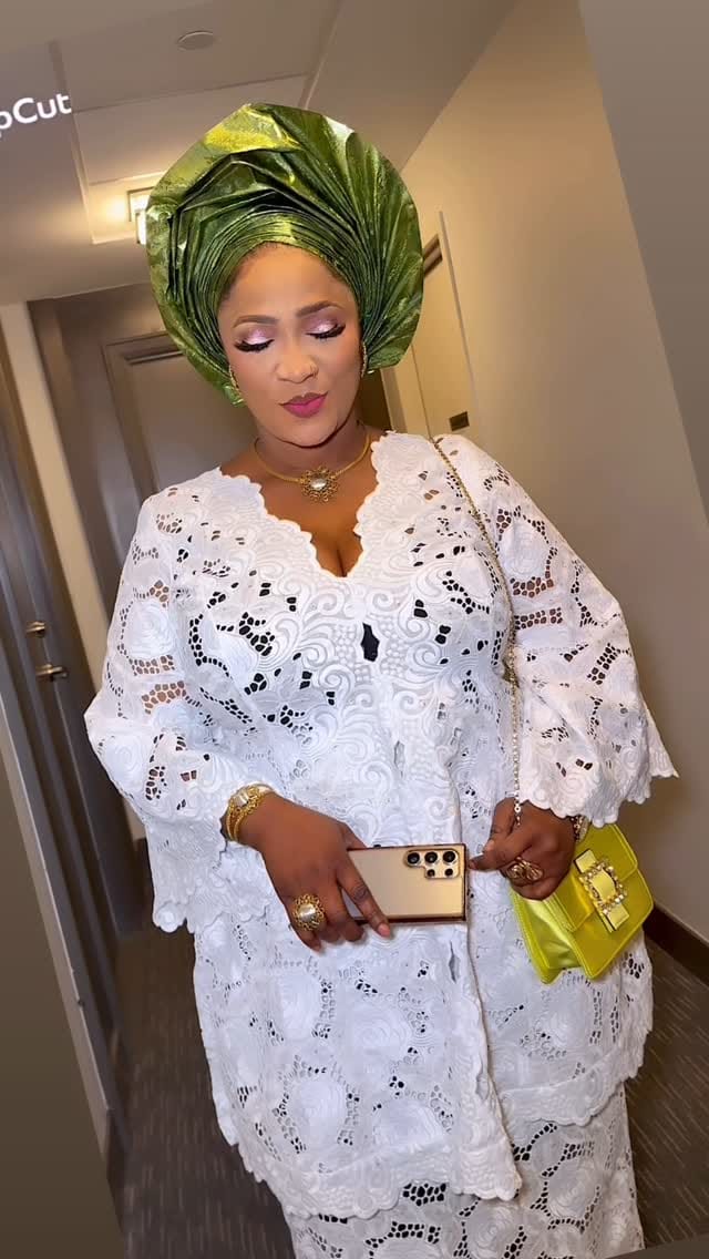 Post 7 by TORONTO MAKEUP ARTIST🇨🇦 on Instagram (video)