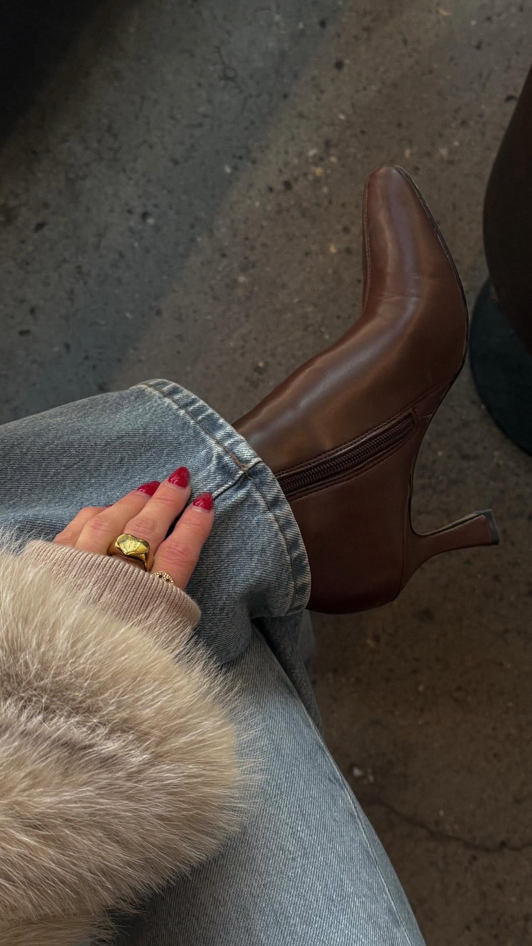 Post 10 by JESS BROOKE on Instagram (video)