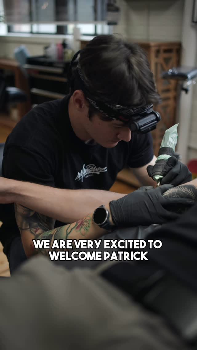 Post 10 by LA MANIGANCE TORONTO 🇨🇦 TATTOO SHOP on Instagram (video)
