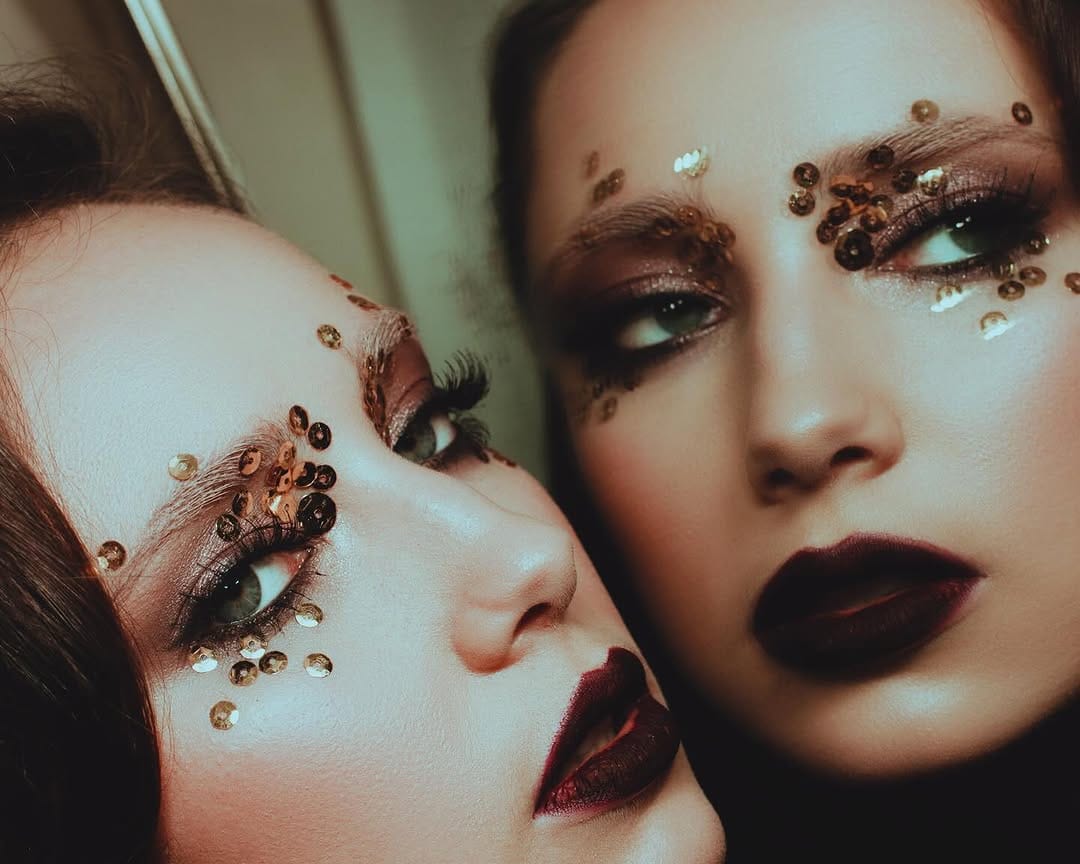 Post 2 by Nadia Hoecklin on Instagram (carousel)