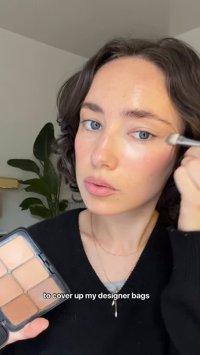 Post 7 by Nadia Hoecklin on Instagram (video)