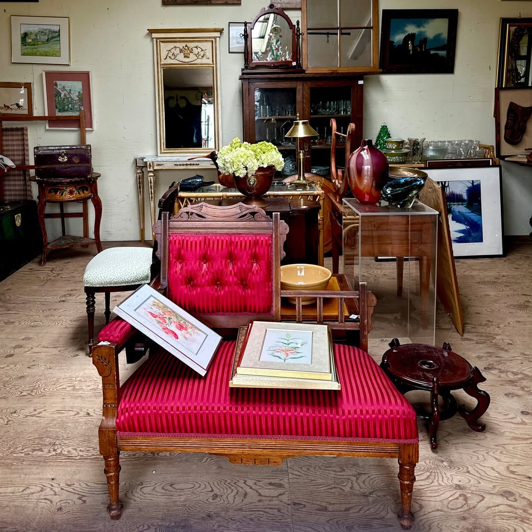 Post 2 by Aberfoyle Antique Market on Instagram (image)