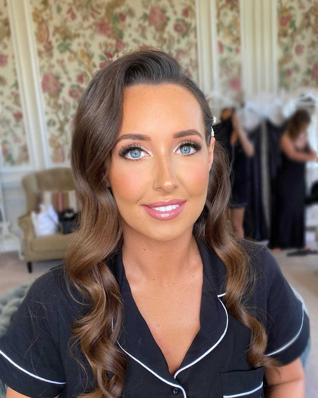 Post 8 by Amber | Surrey Bridal Makeup Artist on Instagram (image)