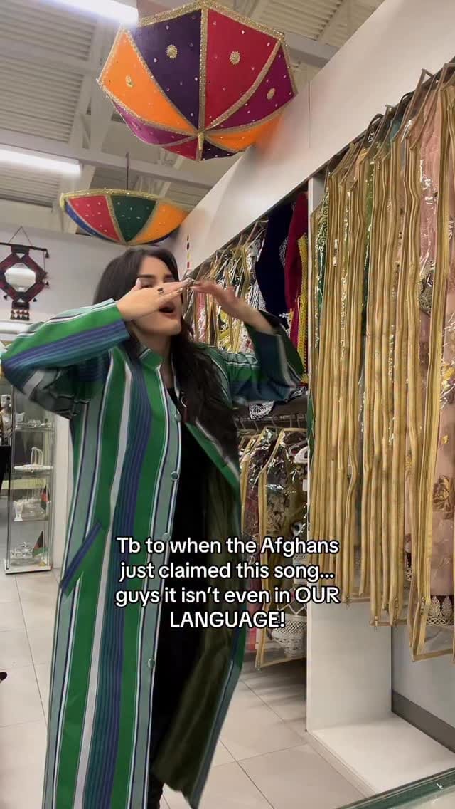 Post 2 by ✨MaroBoutique | Afghan Clothing & Jewelry | Calgary, Canada✨ on Instagram (video)