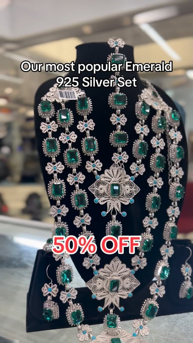 Post 9 by ✨MaroBoutique | Afghan Clothing & Jewelry | Calgary, Canada✨ on Instagram (video)