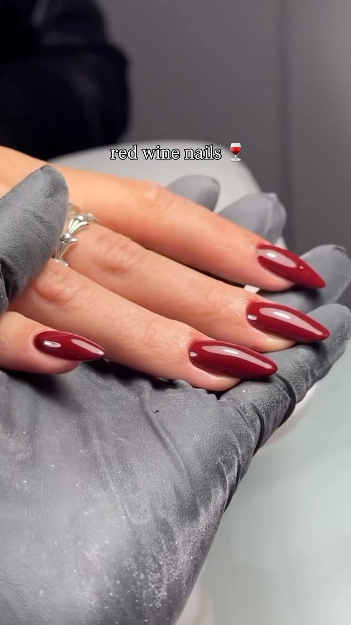 Post 5 by NAILS TORONTO 🇨🇦 on Instagram (video)