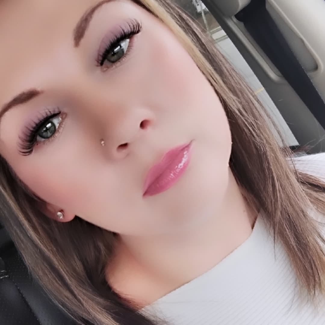 Post 9 by MissyDoesMakeup on Instagram (carousel)