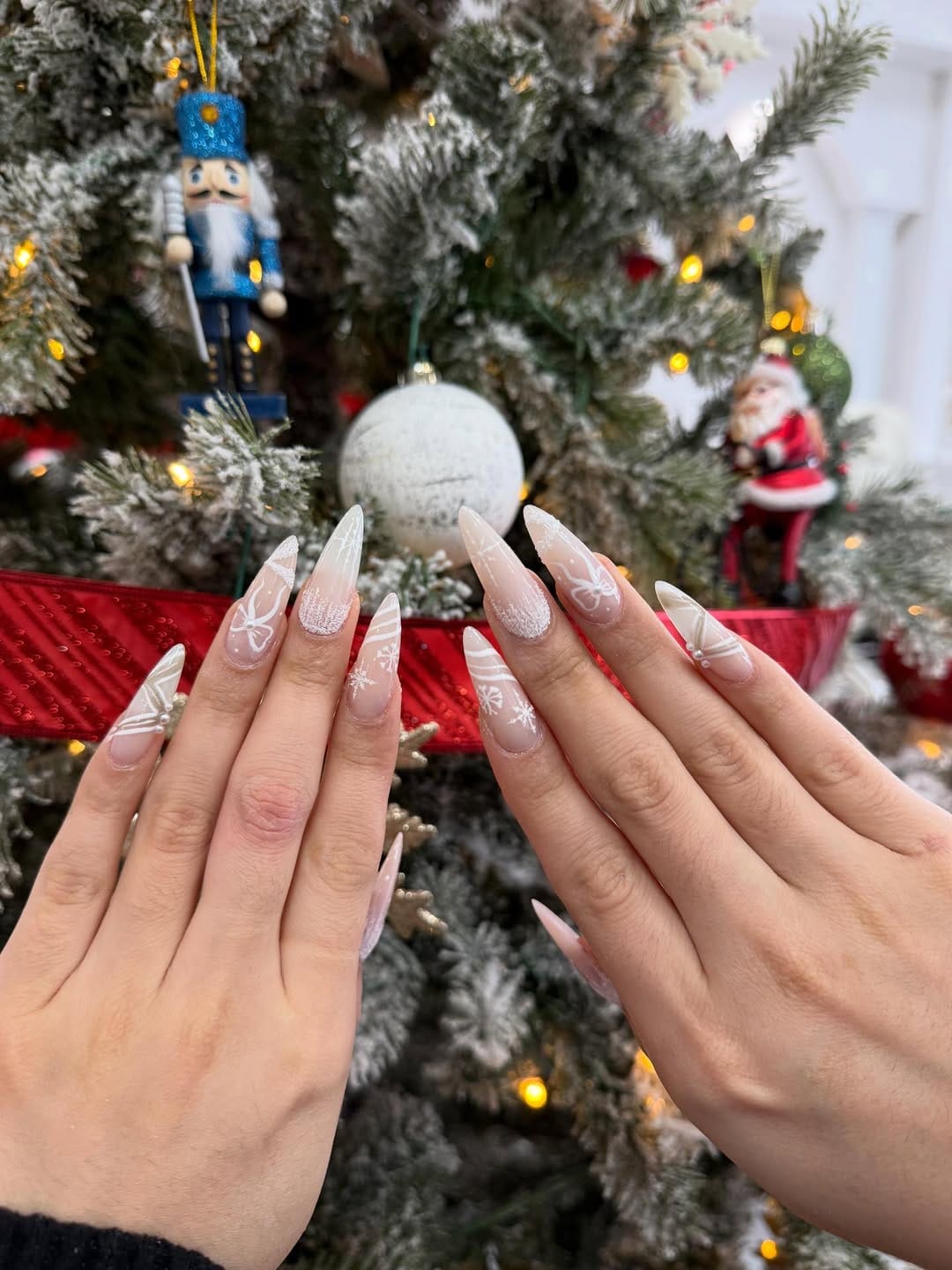 Post 9 by Loris Nail & Beauty Salon on Instagram (carousel)