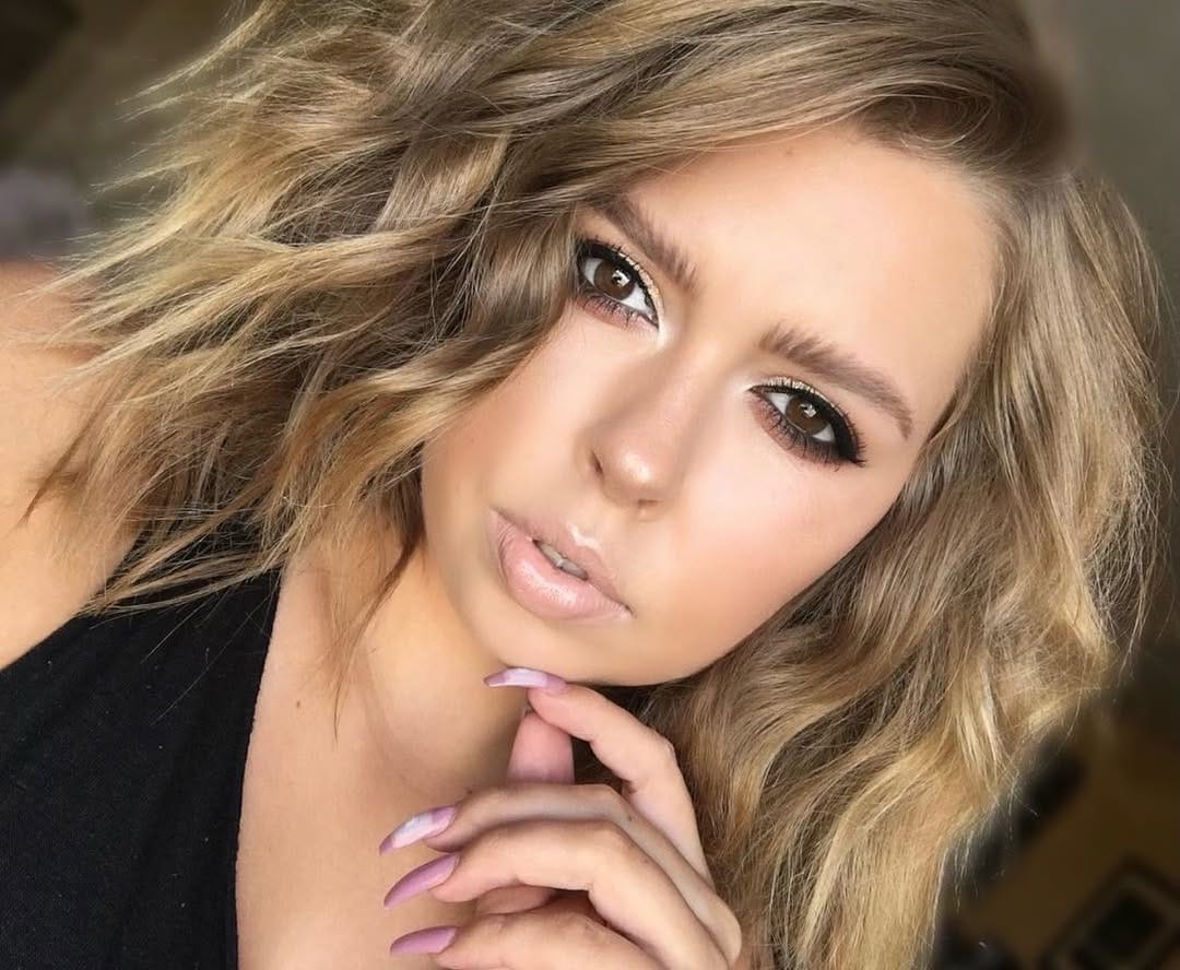 Post 1 by Cayla Bliss on Instagram (carousel)