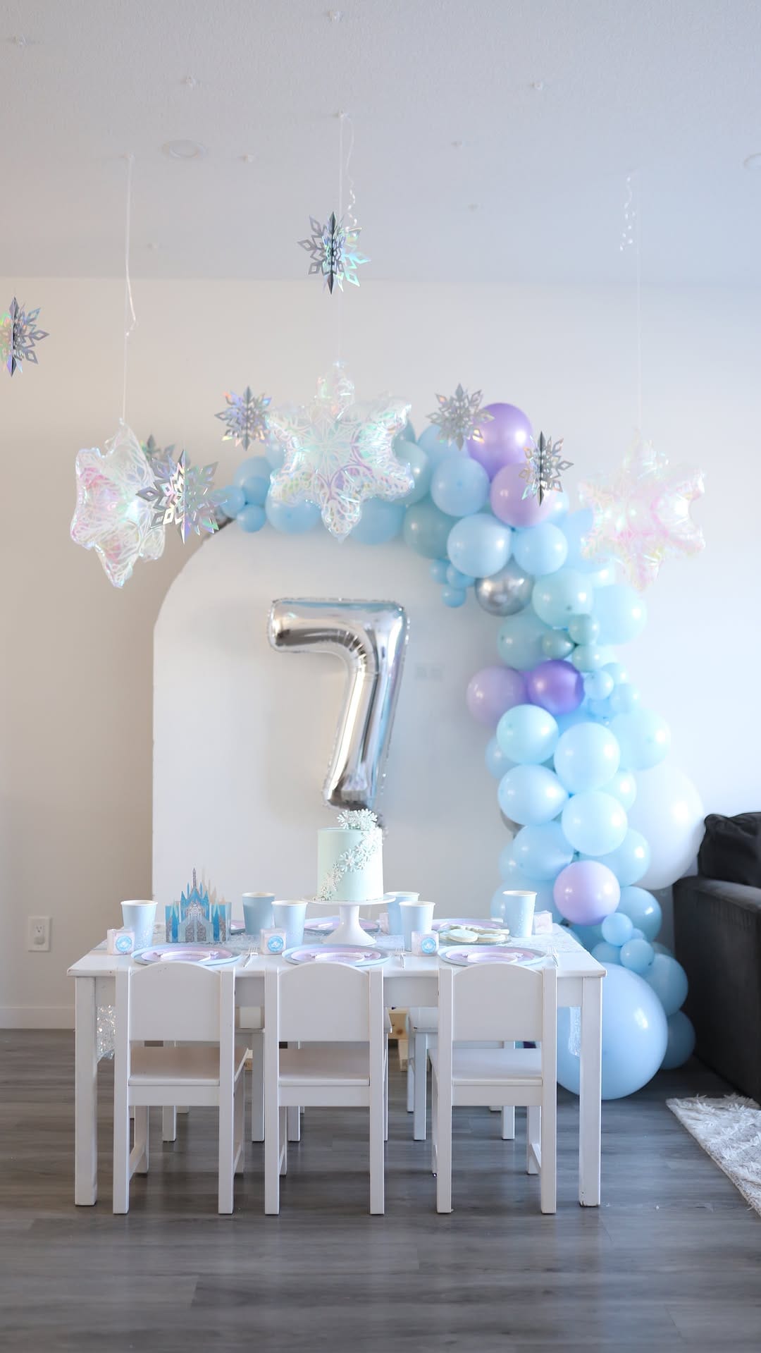 Post 6 by A Little Confetti Party Boutique on Instagram (video)