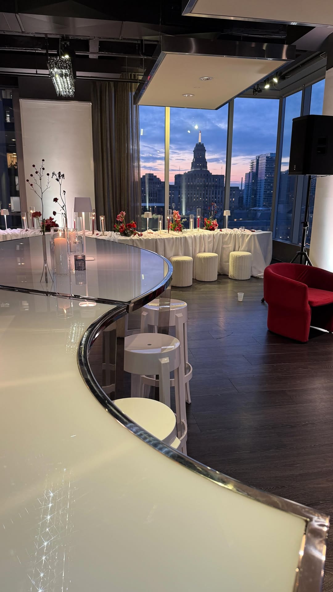 Post 1 by LUXE RENTALS on Instagram (video)