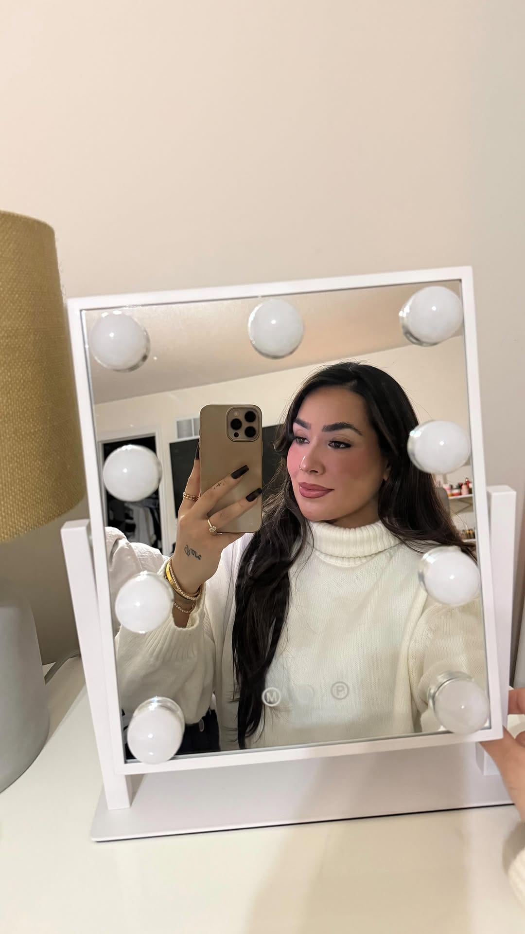Post 7 by Navneet kaur ✨ HMUA & An Influencer on Instagram (video)