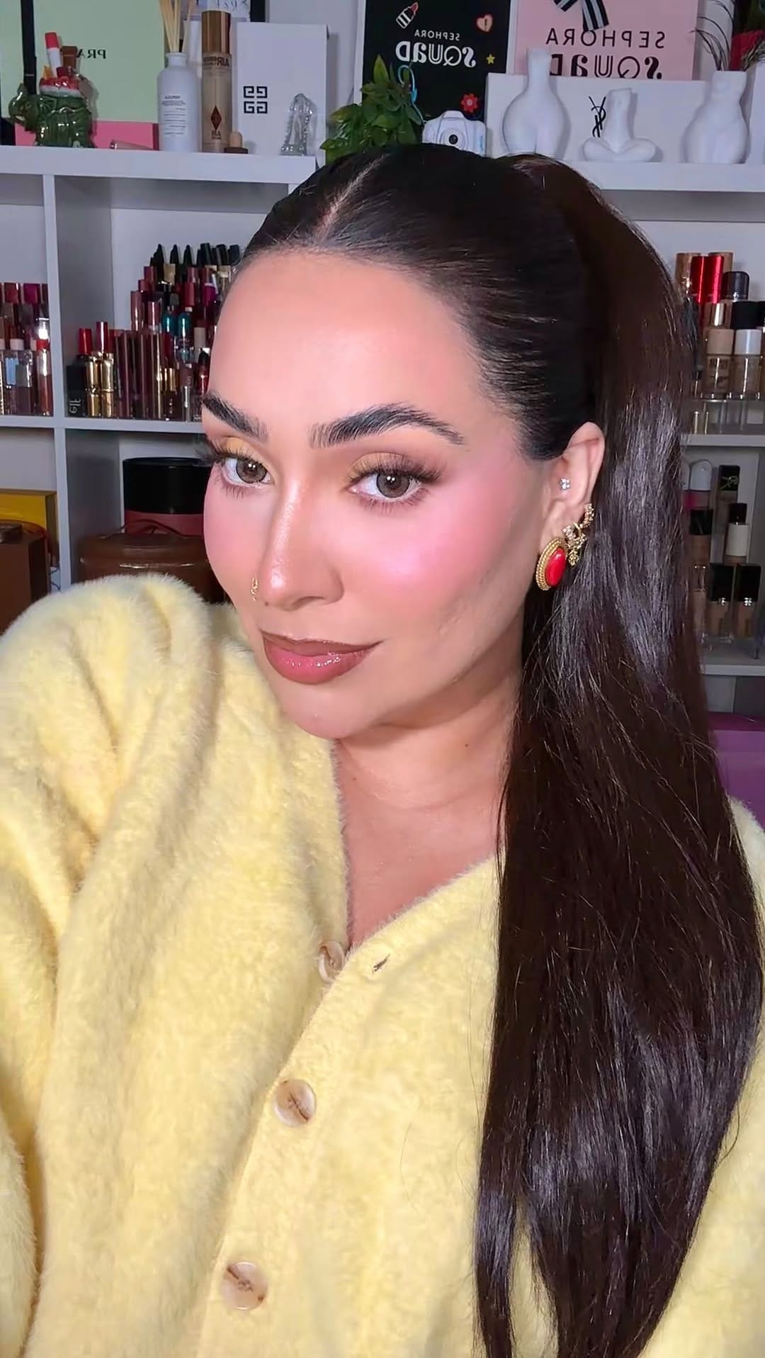 Post 1 by Navneet kaur ✨ HMUA & An Influencer on Instagram (video)