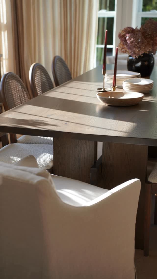 Post 3 by ref. Furniture on Instagram (video)