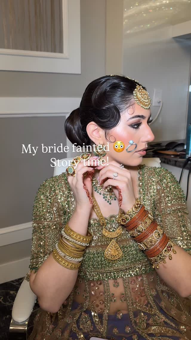 Post 7 by 𝐁𝐞𝐚𝐮𝐭𝐲 𝐁𝐥𝐞𝐧𝐝 𝐀𝐫𝐭𝐢𝐬𝐭𝐫𝐲| Bridal Makeup and Hair Artist on Instagram (video)