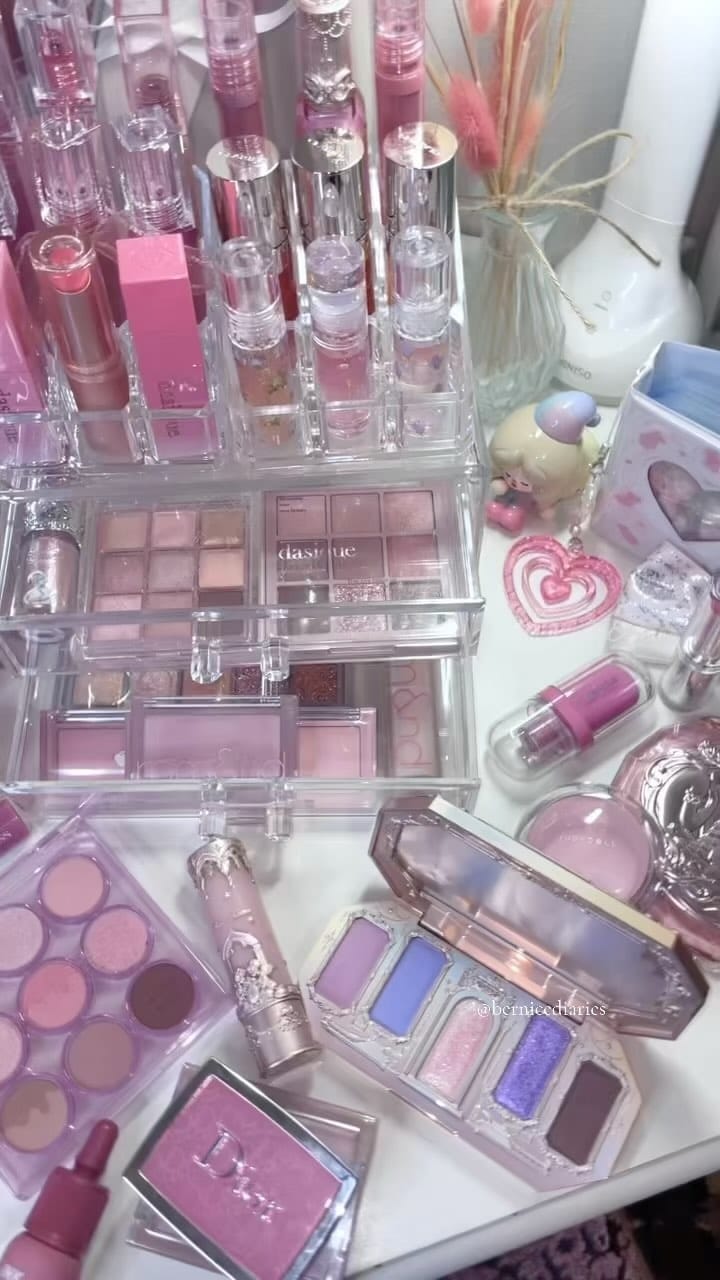 Post 8 by bernice ౨ৎ on Instagram (video)