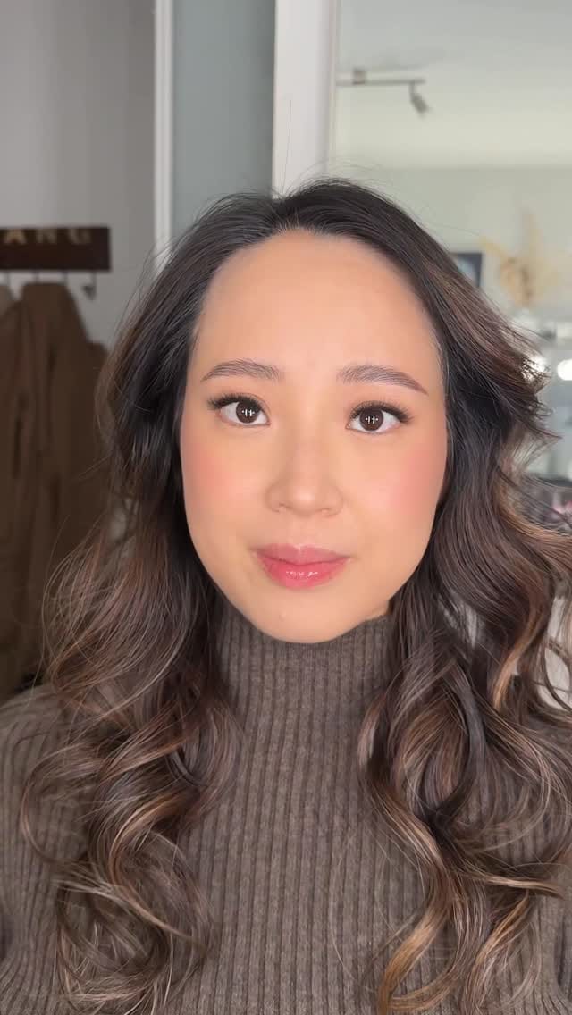 Post 3 by TORONTO MAKEUP AND HAIR ARTIST TEAM on Instagram (video)