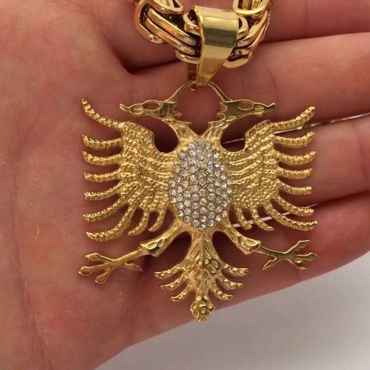 Post 3 by Albanian Jewelry on Instagram (video)