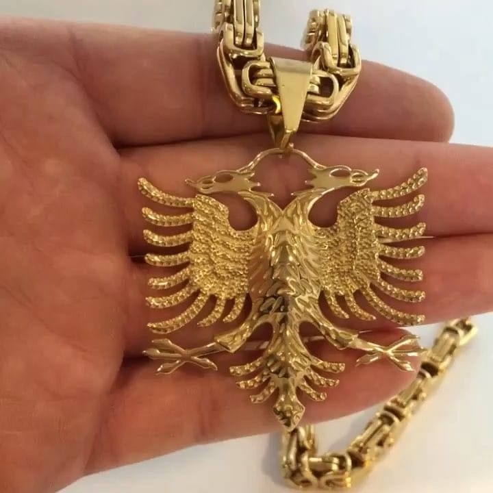 Post 9 by Albanian Jewelry on Instagram (video)