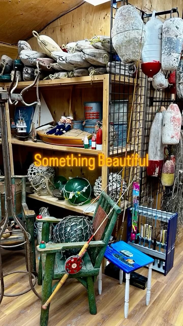 Post 4 by Telephone Booth Rentals on Instagram (video)