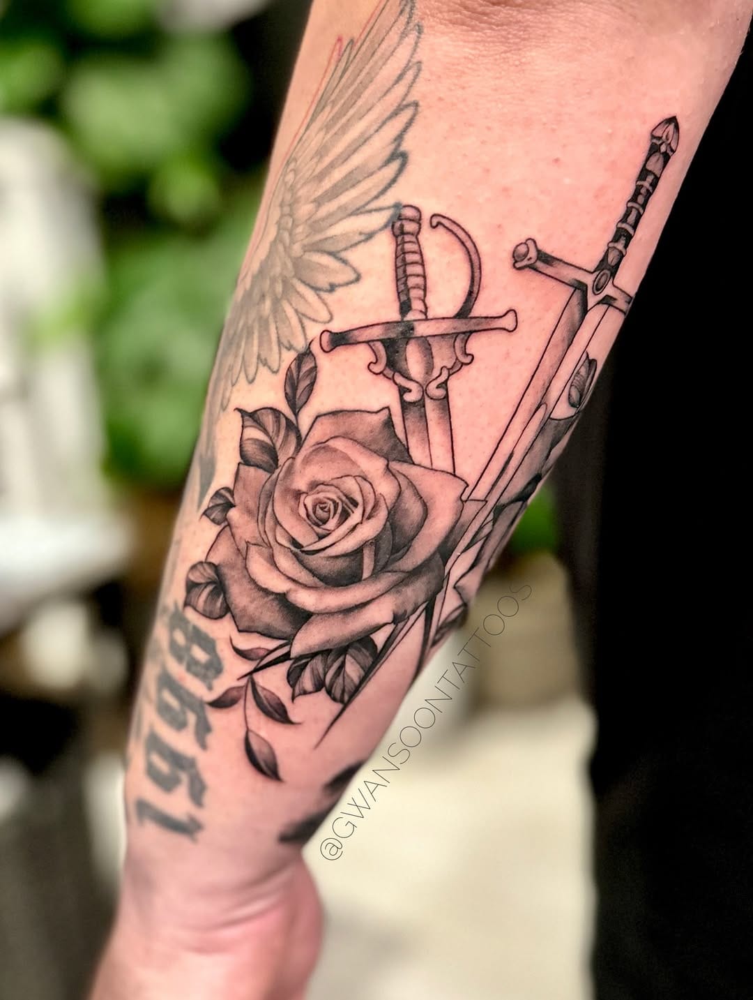 Post 6 by ⚡️Tattoo Shop & Piercings ✍🏼 on Instagram (carousel)