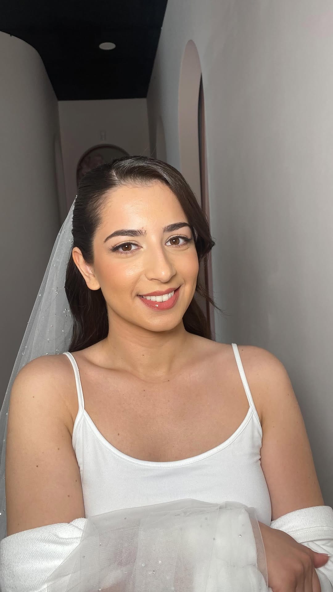 Post 6 by TORONTO MAKEUP ARTIST on Instagram (video)