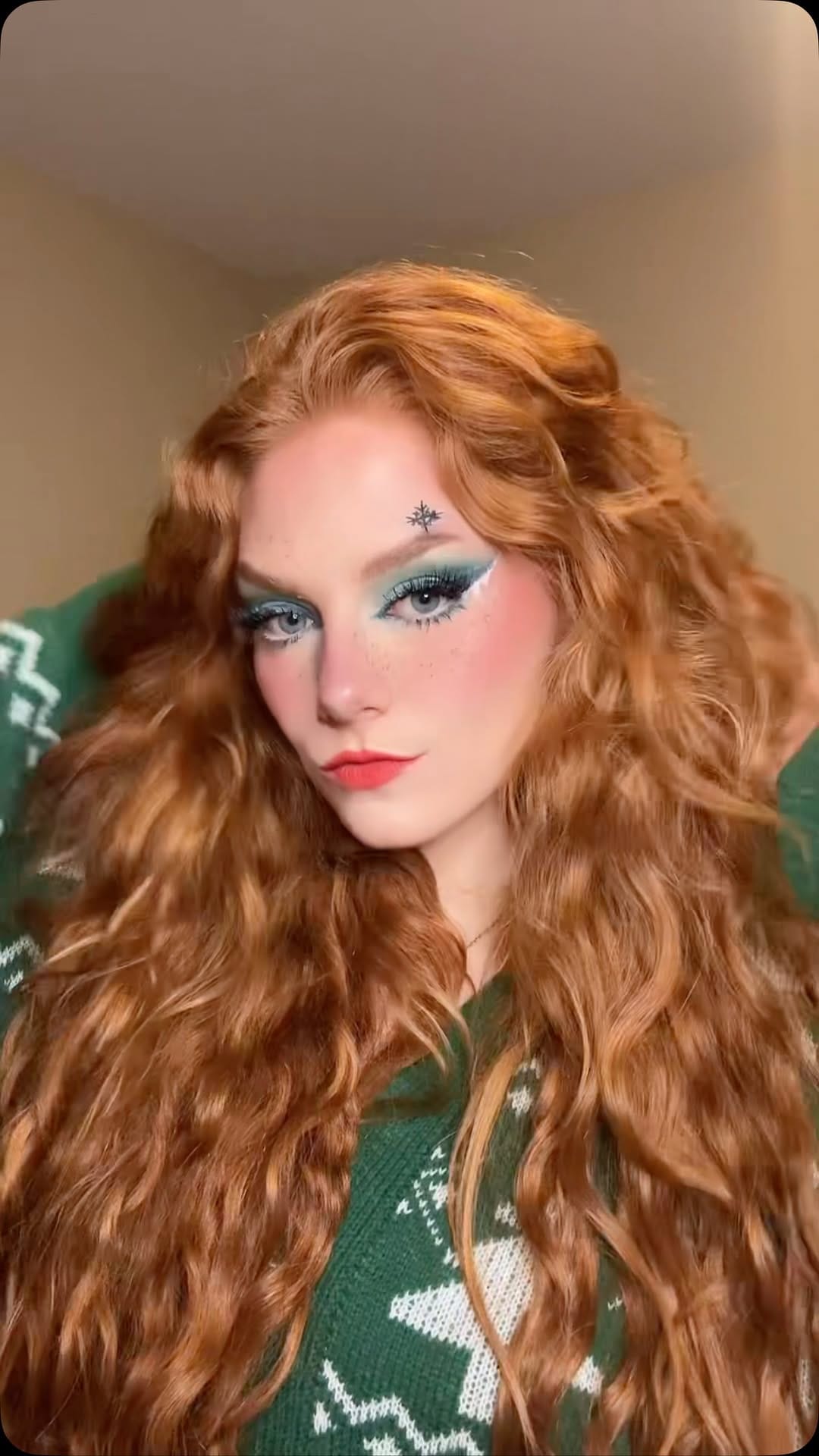 Post 6 by Kim Canniff on Instagram (video)
