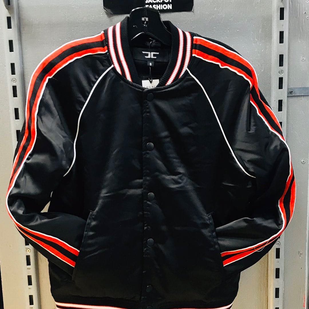 Post 10 by JACKPOT FASHION 🇨🇦 on Instagram (image)