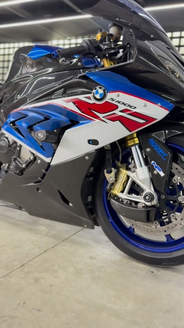 Post 3 by B1 Performance on Instagram (video)