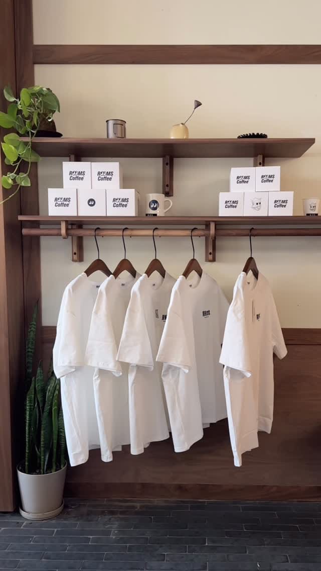 Post 8 by Rooms Coffee | 135 Ossington on Instagram (video)