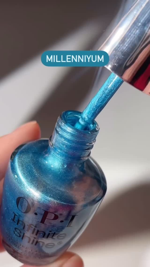 Post 6 by TORONTO CANADA NAIL & BEAUTY SUPPLY on Instagram (video)