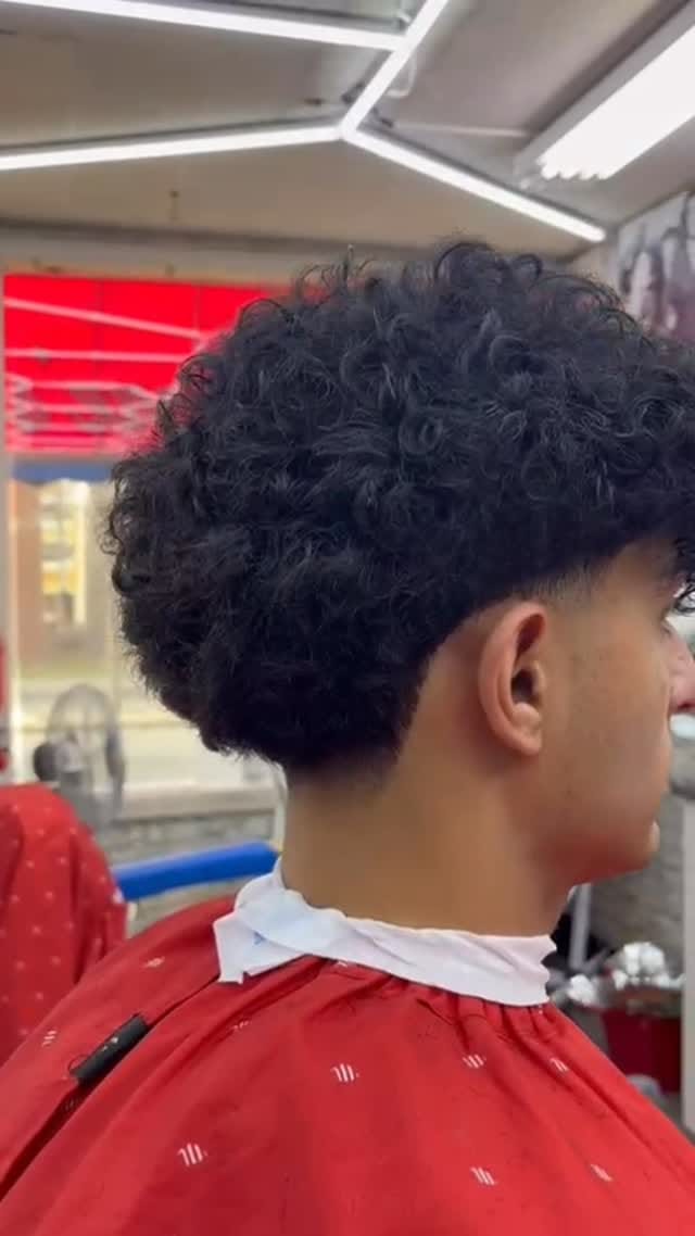 Post 9 by Larre’s Barbershop | Edmonton on Instagram (video)