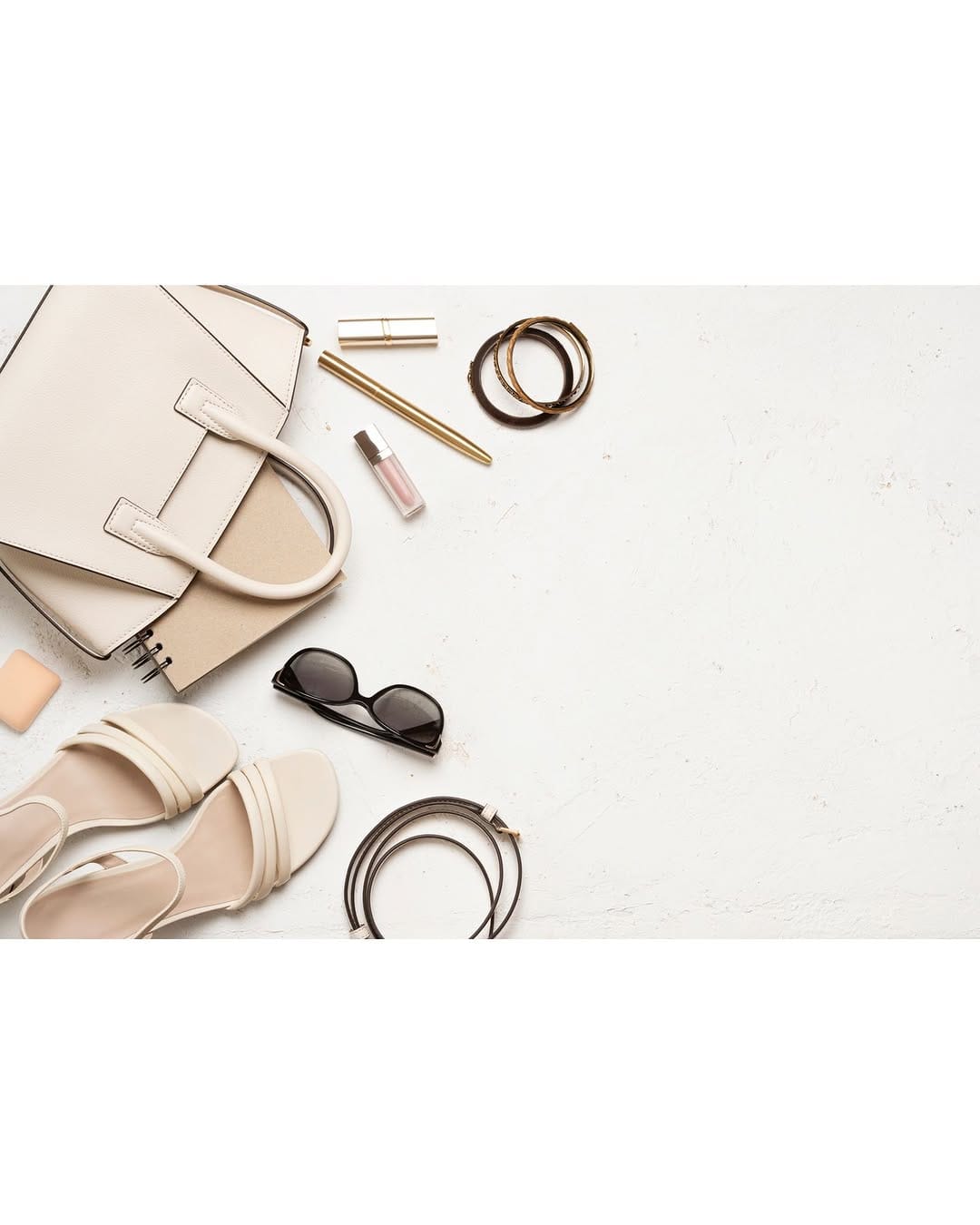 Post 5 by Cupcakes and Cabernet on Instagram (image)