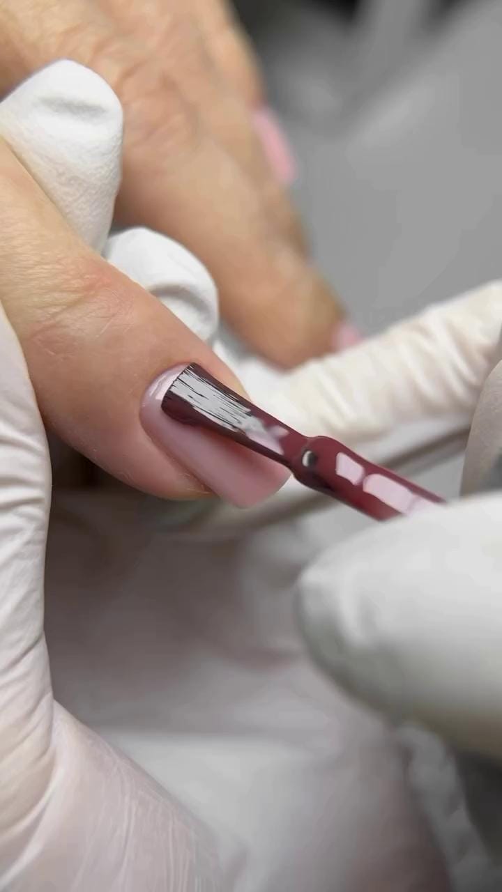 Post 2 by Akzéntz® Pure Gel™ Formulas on Instagram (video)