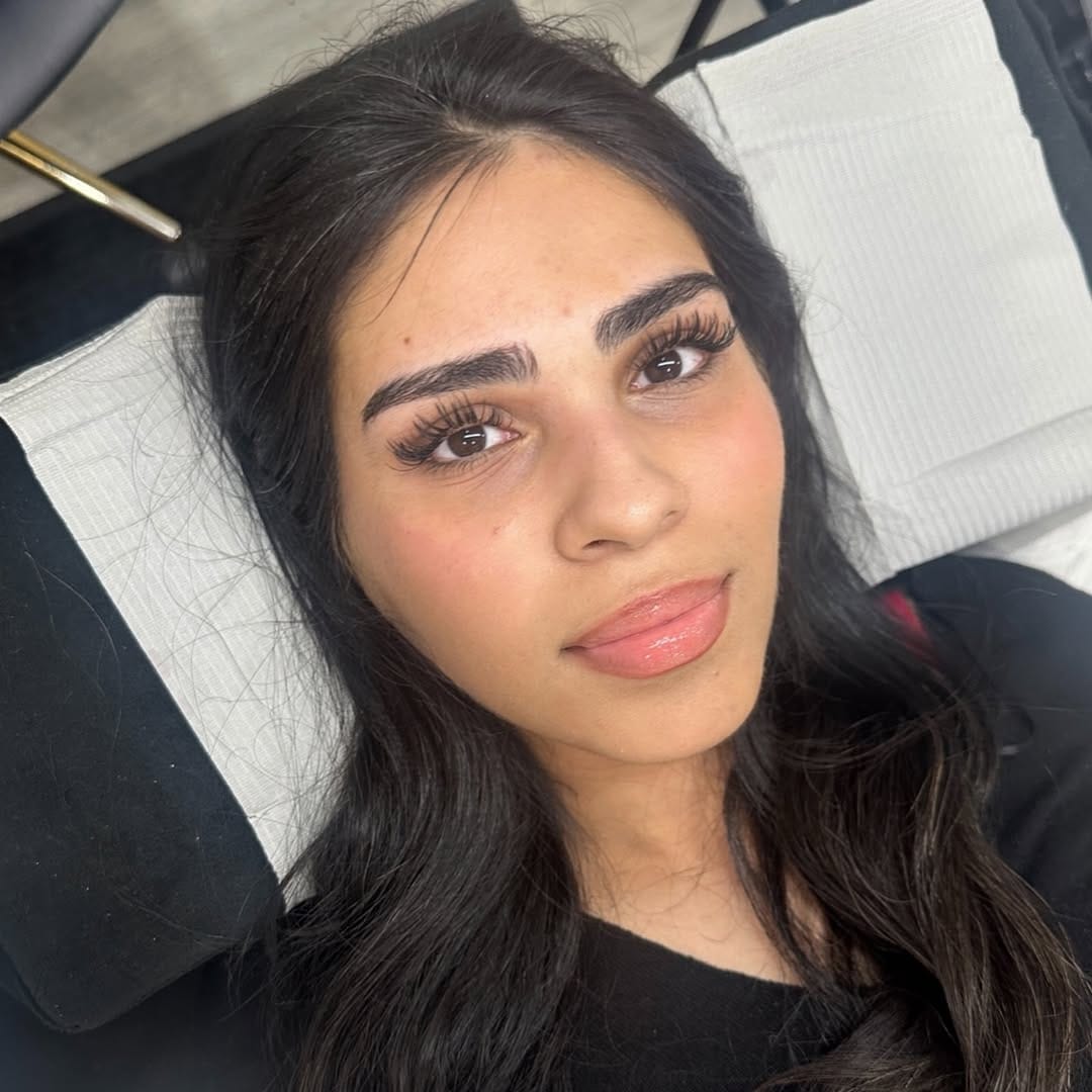 Post 6 by Top Mississauga Lash Extension Salon on Instagram (image)