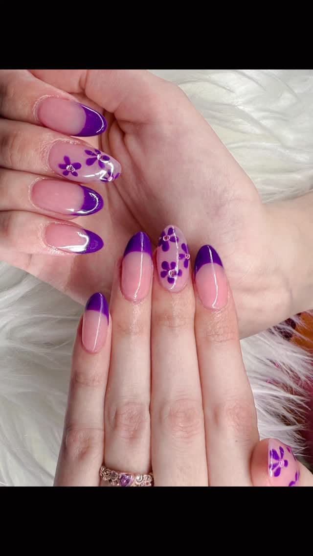 Post 3 by TNK NAIL & KOREA BEAUTY SPA in  6025 North St. Halifax 🇨🇦 🇰🇷 on Instagram (video)