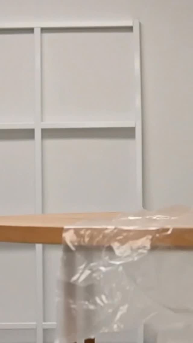 Post 2 by élément de base on Instagram (video)
