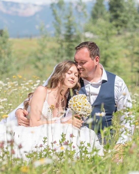 Post 8 by Confetti Wedding Magazine on Instagram (image)