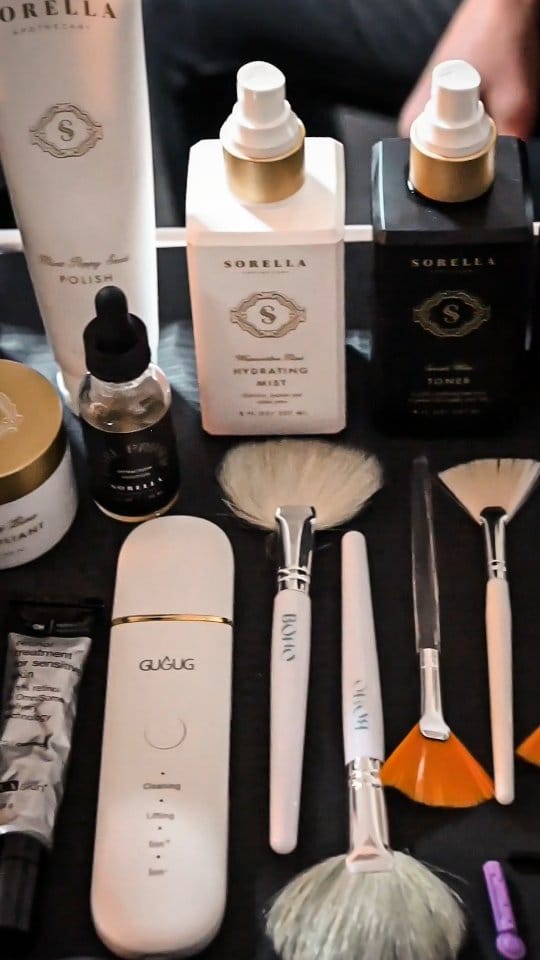Post 2 by Flutter and Wink Vancouver, Washington Day Spa on Instagram (video)